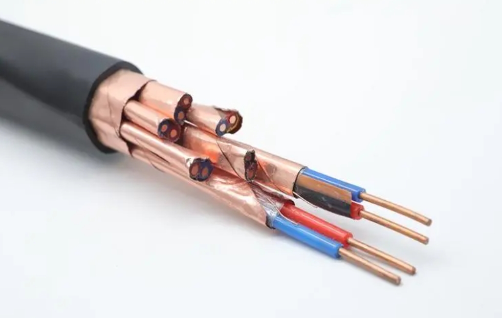 廣東電纜提示在進(jìn)行家居裝修時需要如何加裝線路.jpg 廣東電纜提示在進(jìn)行家居裝修時需要如何加裝線路.jpg