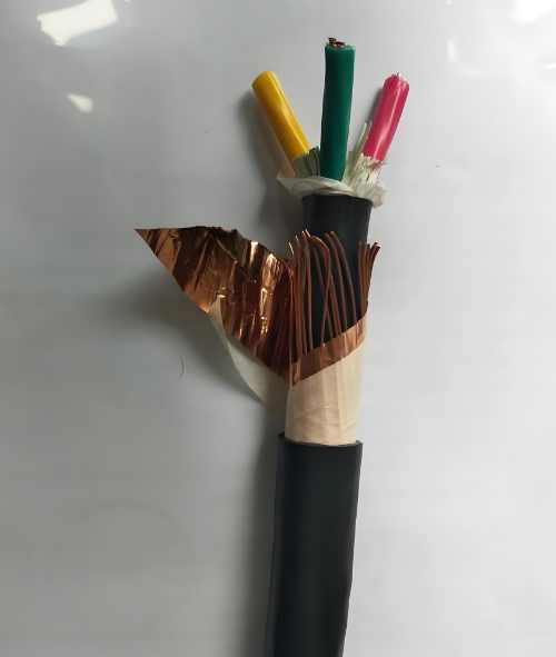 環(huán)市牌電纜講解變頻電纜與一般的電纜有什么區(qū)別呢.jpg 環(huán)市牌電纜講解變頻電纜與一般的電纜有什么區(qū)別呢.jpg